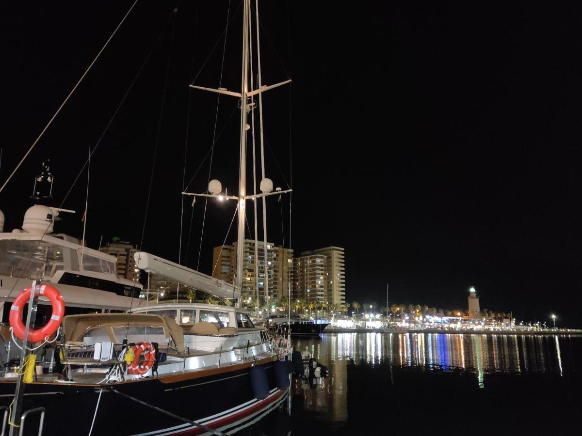 80S Loft Vintage 15' Malaga Airport Free Guest Parking Apartment Alhaurin de la Torre Ngoại thất bức ảnh
